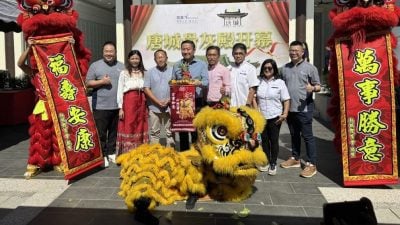 本报活动 | 响应星洲日报“阅报计划” 富贵集团赠报予昔20华小