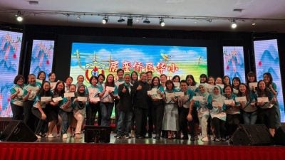 銮侨民华小迁校有序推进中  蔡永福：需获董事家长100%同意