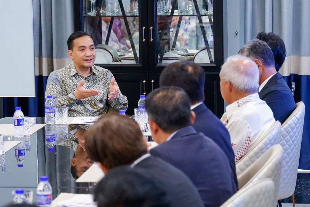 **已签发**柔:柔政府与日软件公司签署谅解备忘录 将提供300高技能工作岗位