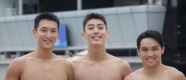 *已签发*柔:狮城二三事:水球男将挺胸露肌 王昱清:我当年也不输!