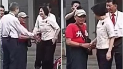 下车后未及时与1男握手 狮城外交部政务部长致歉