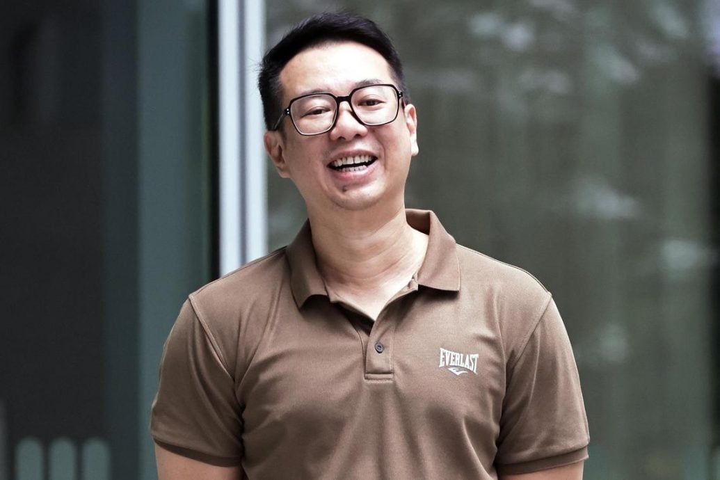 *已签发*柔：狮城二三事：不满被超车拳打德士司机  41岁狮城男坐牢5天