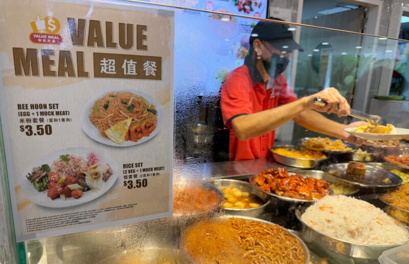 *已签发*柔:狮城二三事:狮城医院食斋米粉3样料 患者指23令吉太贵