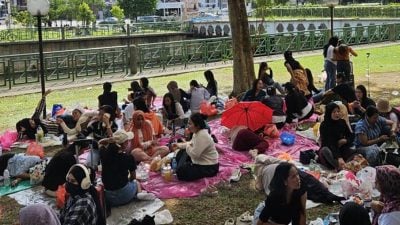 看准周末大批客工聚集   逾10女佣狮城商场外卖食品