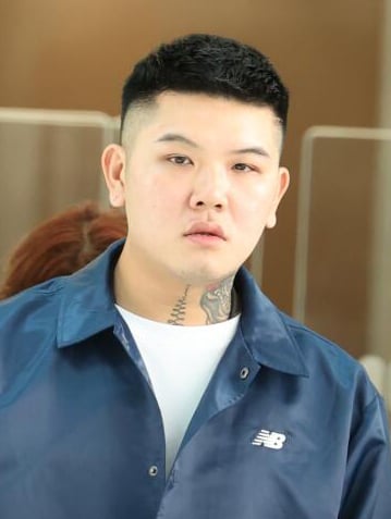 *已签发*柔：狮城二三事：纹身师喝酒又通宵聚会  开车送女友回家时撞飞女童