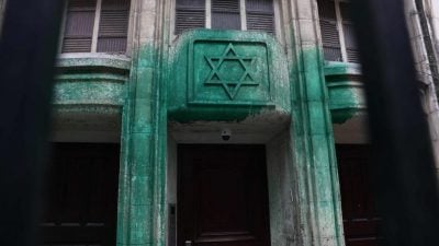 巴黎5家犹太机构被泼绿漆 以色列吁快速追查肇事者