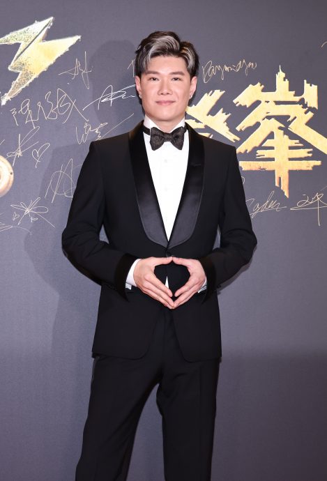 张与辰原定弃音乐事业返马从商 因一则短讯迎新契机