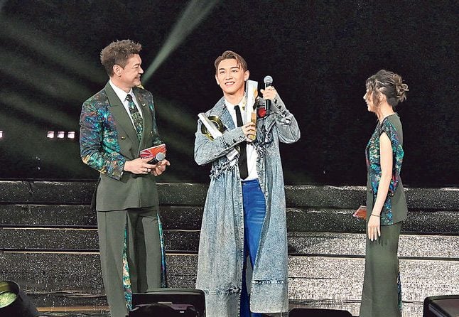 张天赋赚够1亿港币就退休 担心脱粉拒异性近身