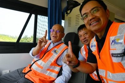 彭大臣:东铁计划或可提前竣工,为人民带来便利。
