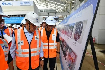 彭大臣:东铁计划或可提前竣工,为人民带来便利。