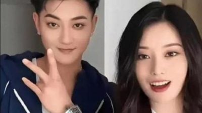视频｜徐母带婴儿回家被拍 黄子韬徐艺洋孩子首曝光