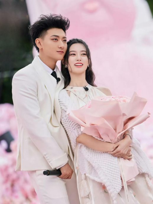 徐艺洋遭疑找代理孕母　黄子韬声明未交代婴儿身份