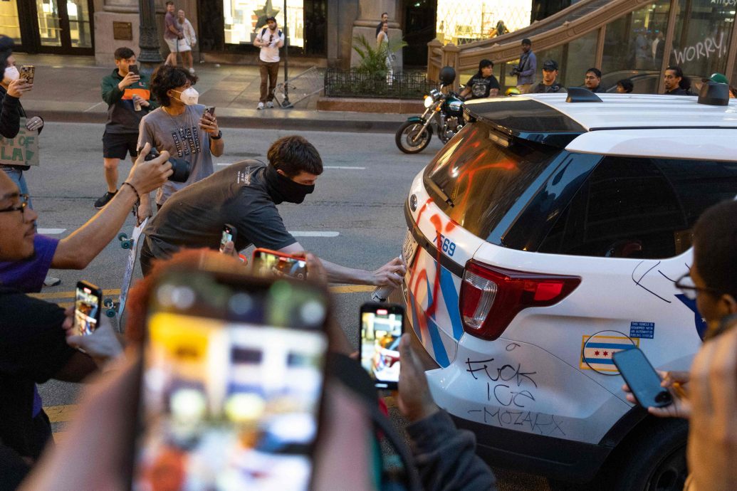 得州州长:将部署国民警卫队“维持秩序”