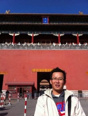 快艇翻覆5死｜热爱钓鱼打羽球 周顺兴举殡 走完51岁人生