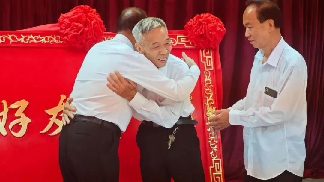 拚盘)清末起不往来不通婚 汕头百年世仇村和解