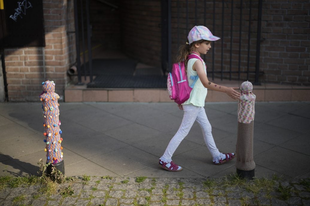 拼盘/华沙:艺术路桩