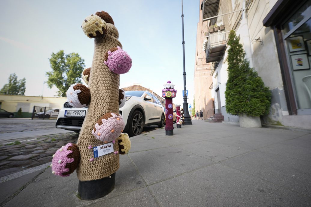 拼盘/华沙:艺术路桩