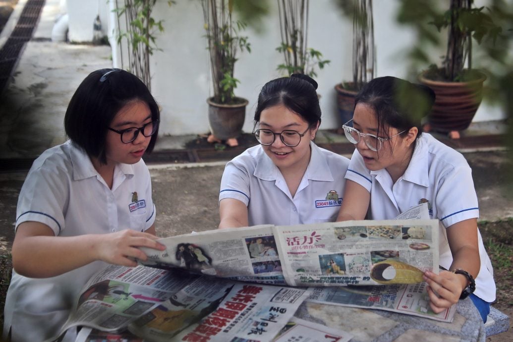 支持学生阅报计划 斯丽娜赞助5校星洲