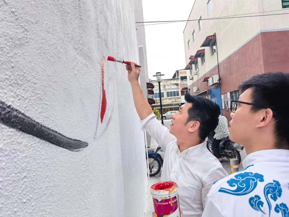 文化巷增《Sitiawan实兆远》壁画作品 成打卡新亮点