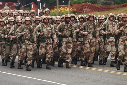 新图US-WASHINGTON-DC-CELEBRATES-ARMY'S-250TH-ANNIVERSARY-WITH-PARADE:Washington DC Celebrates Army's 250th Anniversary With Parade And Festivities
