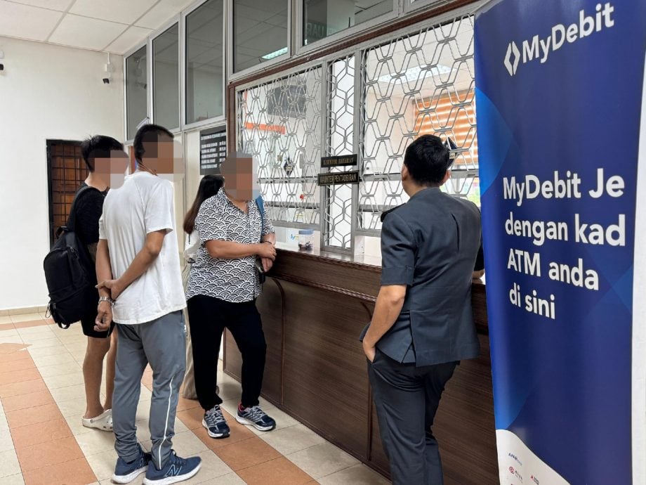 无执照藏柴油 罗里车主遭罚款10万