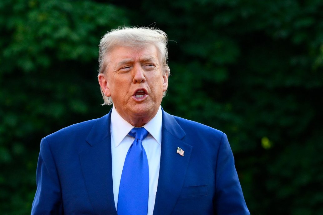 日媒:中国拟邀特朗普出席9月3日天安门阅兵