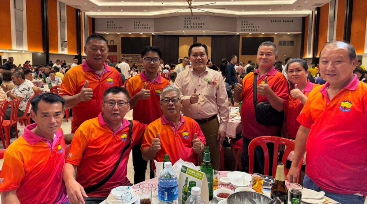 早报头//大都会:(主文)巴生直落昂利民华小筹建校金