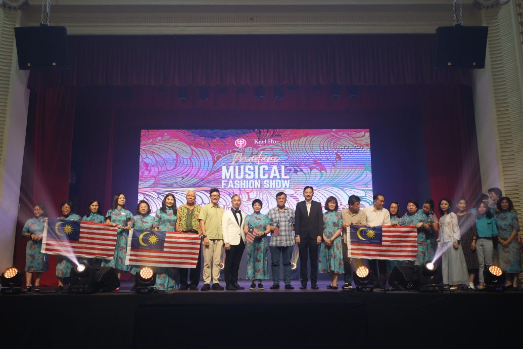 昌明大马服装大汇演 张吉平:服饰是身份表达和文化延续