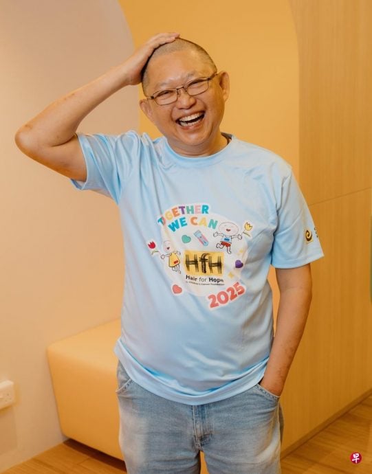 **暖势力**国：暖势力：狮城义工年年落发  让病童不孤单