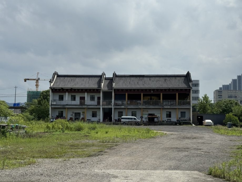 曾救上百弃婴「和尚爸爸」涉诈骗善款被捕  