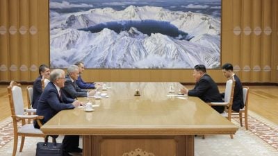 平壤向朝鲜半岛西部海域 发射10多枚火箭炮