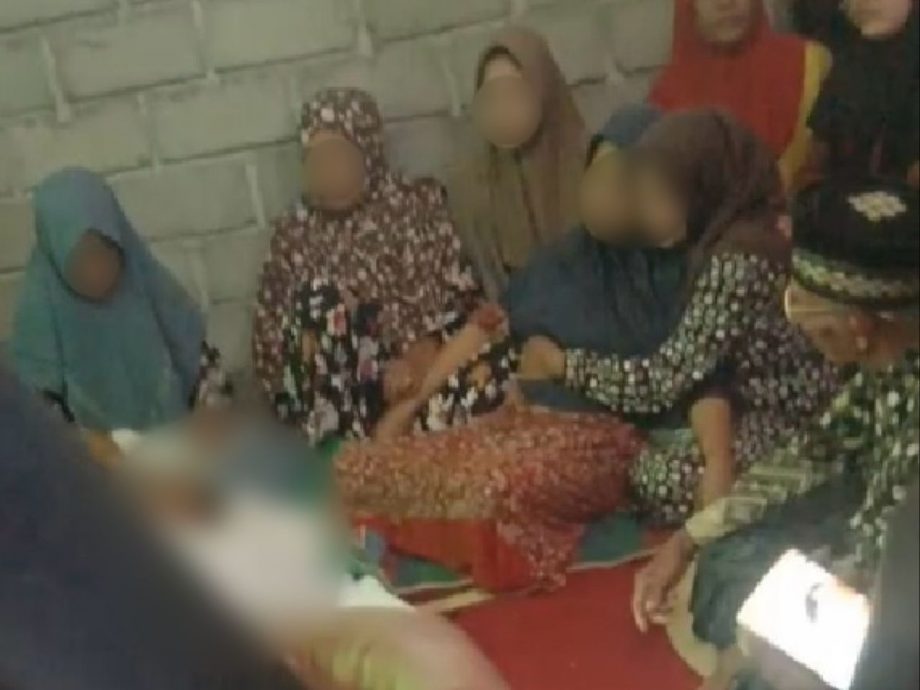 未婚夫车祸身亡 女子竟与遗体完婚！