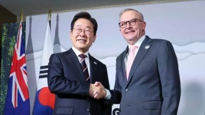 李在明与石破茂G7峰会间隙举行双边会谈