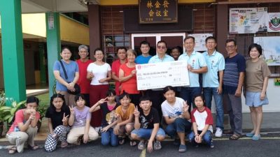 林金发家族热心教育  5万捐金马扬华小