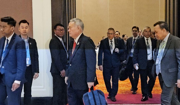 柬泰边界会议无突破 明日继续磋商