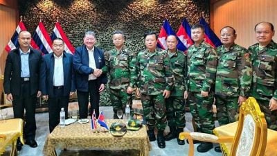 柬泰防长会谈达共识 和平对话法律途径解决争端