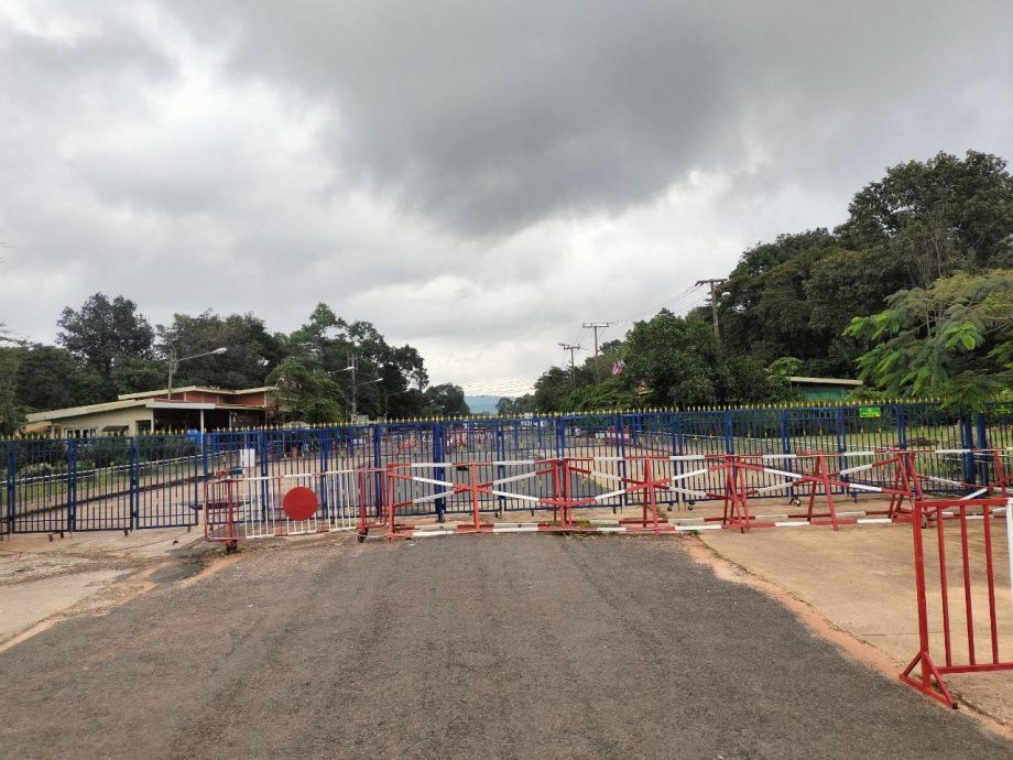 柬游客到争议性寺庙唱国歌 泰柬先后关闭一口岸