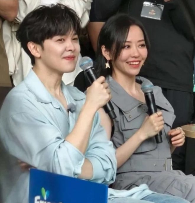 歌迷批海报难看被骂嘴贱 张靓颖工作室致歉