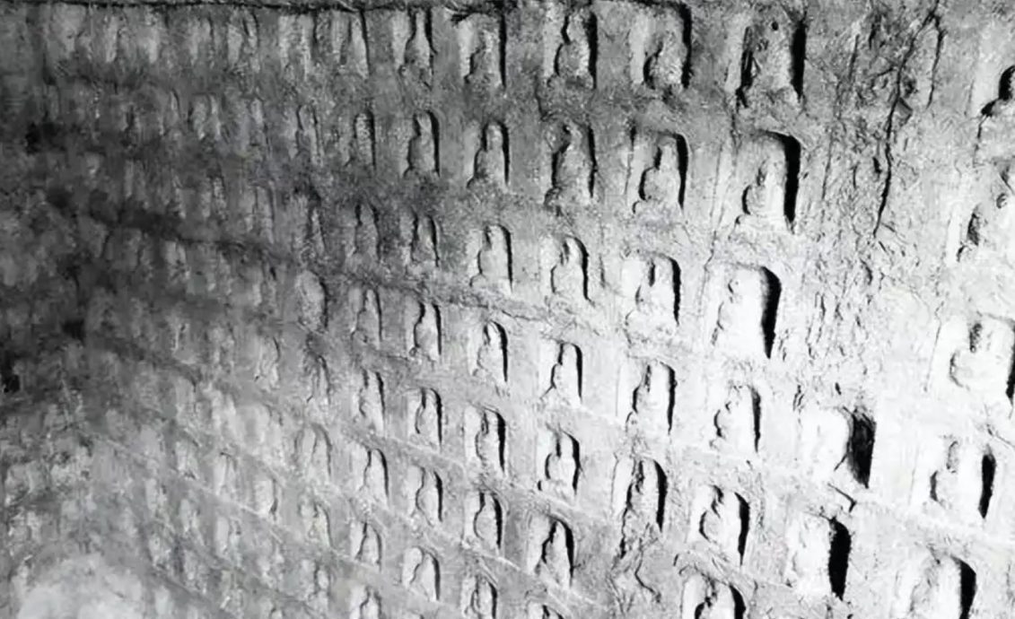 河南水库水位下降见“千佛石窟” 1043尊佛像全“无头”