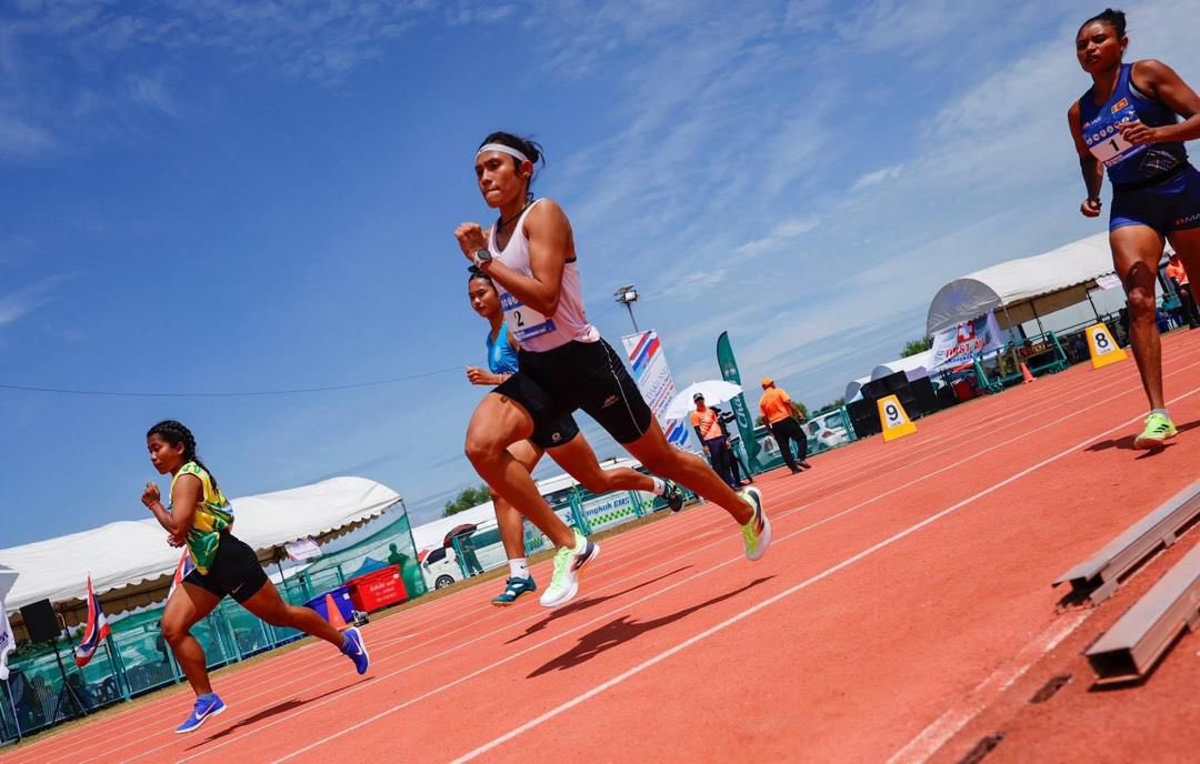 泰国田径公开赛  诺丽雅娜夺女跳高金牌