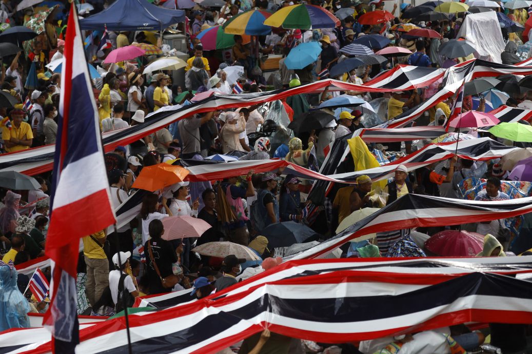 泰自豪党起草对佩通坦不信任动议 将争取其他反对党同意