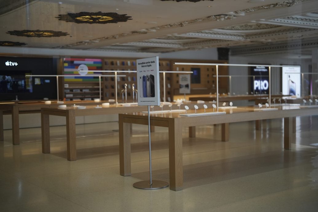 洛杉矶动乱 苹果、爱迪达等23商店惨遭洗劫