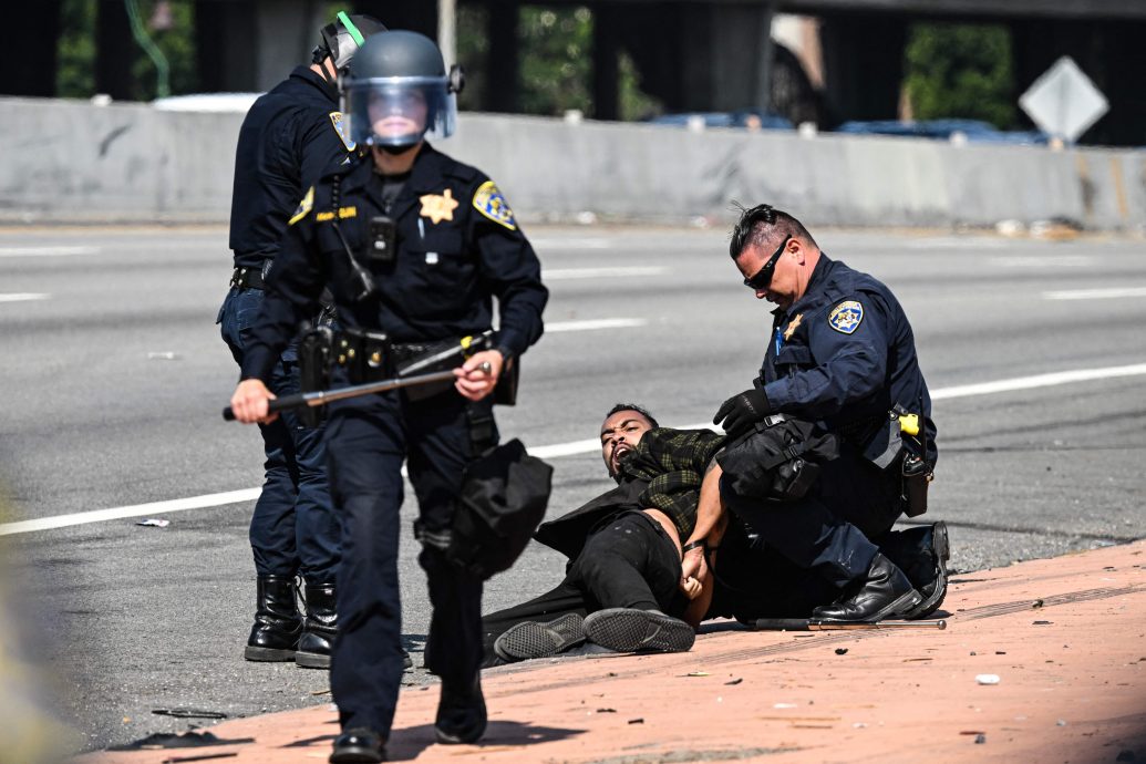 洛杉矶多人违反宵禁 警方正展开搜捕