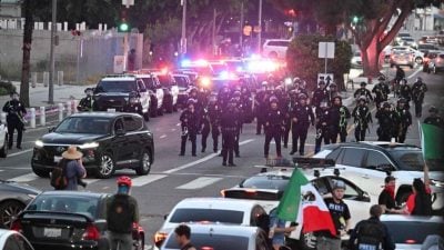 洛杉矶多人违反宵禁 警方正展开搜捕