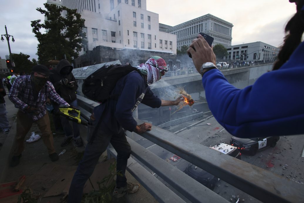 派兵进洛杉矶 特朗普：确保强而有力的法律秩序