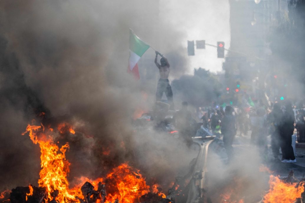 派兵进洛杉矶 特朗普：确保强而有力的法律秩序