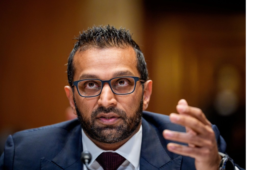 消息人士:特朗普考虑打击伊朗 FBI加强监控美境内真主党相关潜在组织