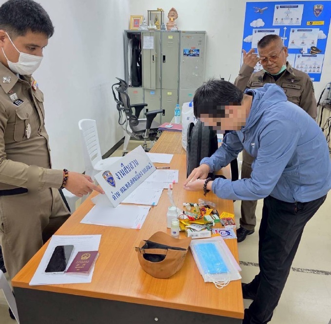 涉2亿泰铢诈骗案 中国男子机场出逃被捕