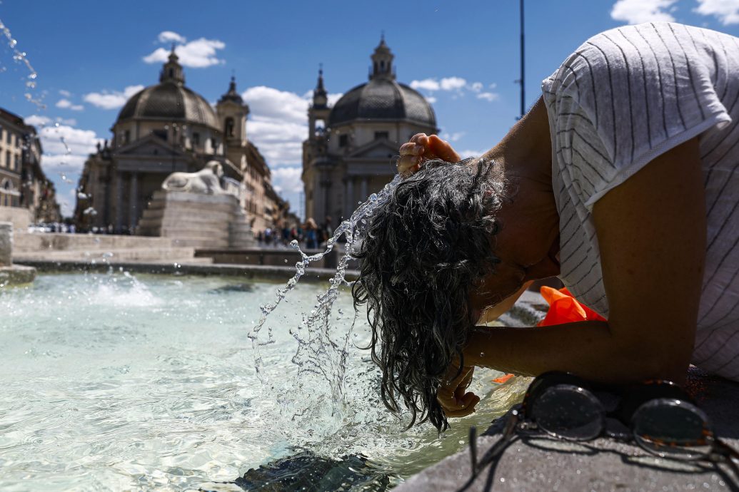 热浪肆虐意西破40度 多地禁高温时段工作