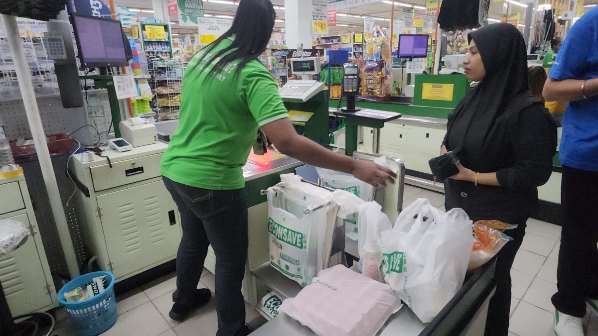 焦点（6月4日）：无塑政策的进退（二）